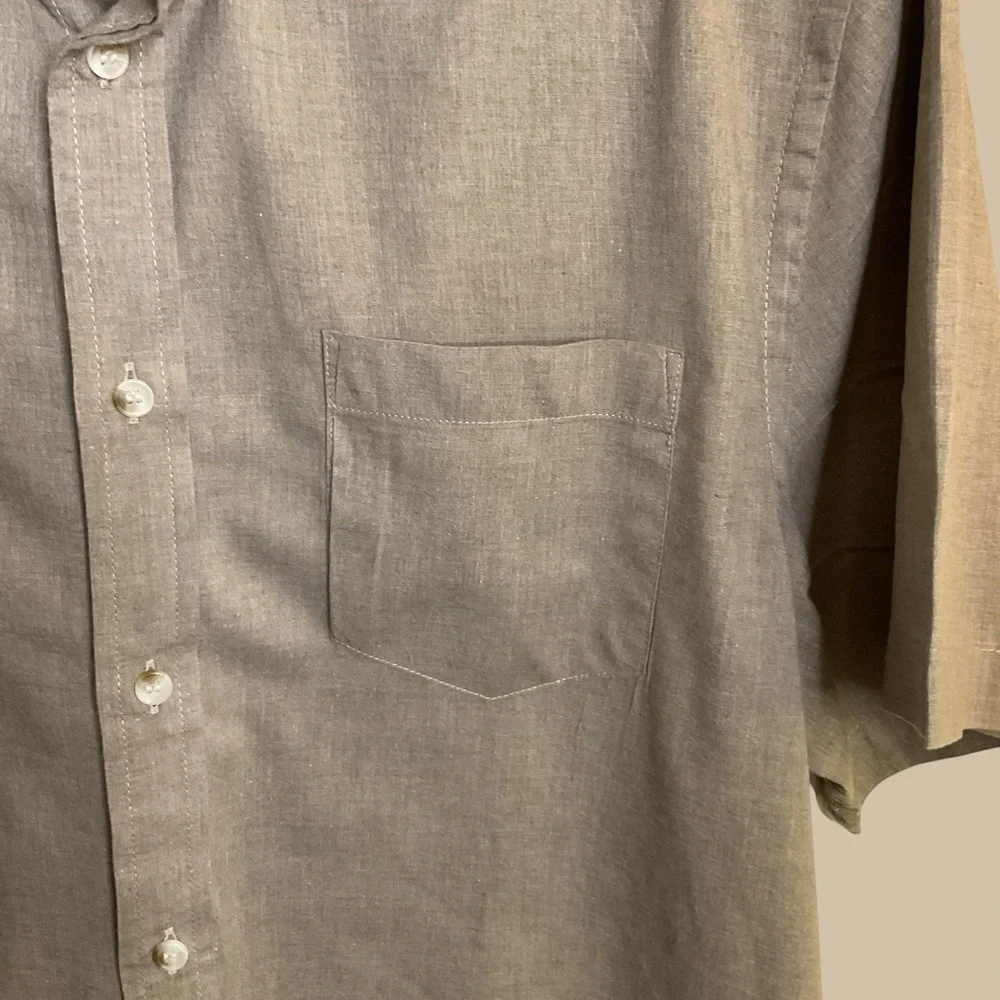 Men’s Banana Republic Button Down Taupe Slim Fit Short Sleeve Shirt Sz.L NWOT